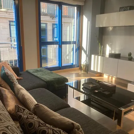 Apartment Hyp - Brincadeira